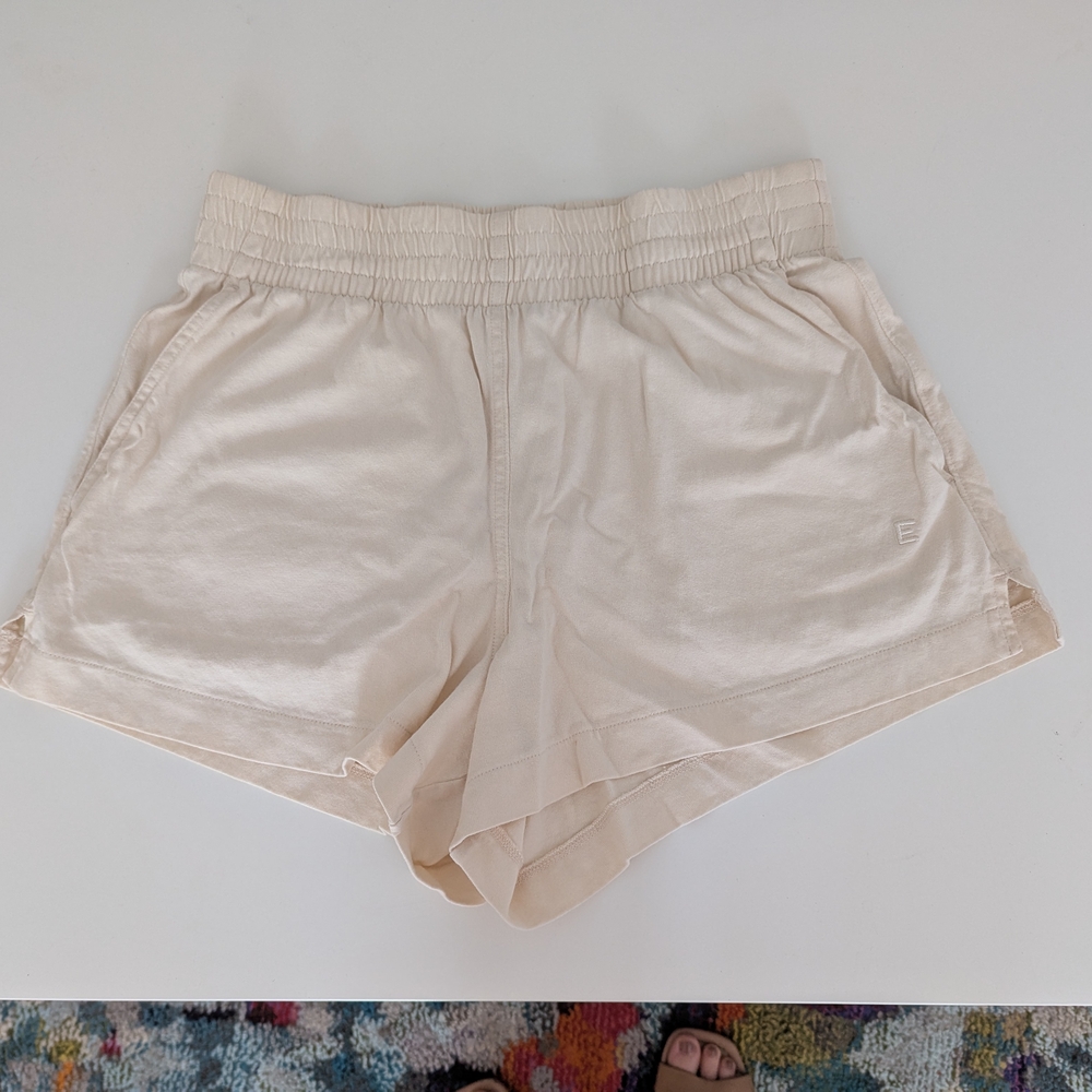 Everlane Cream Athletic Shorts Elastic Waist Lightweight